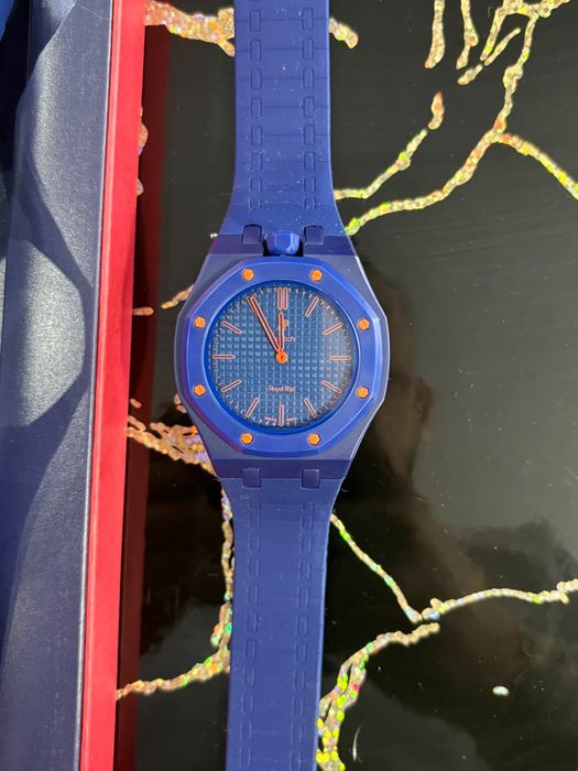 AP Royal Pop Swatch