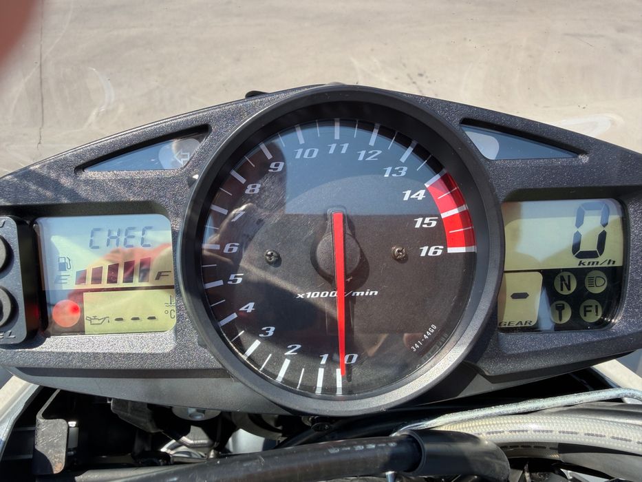 Suzuki GSR 600 - 21000 km original