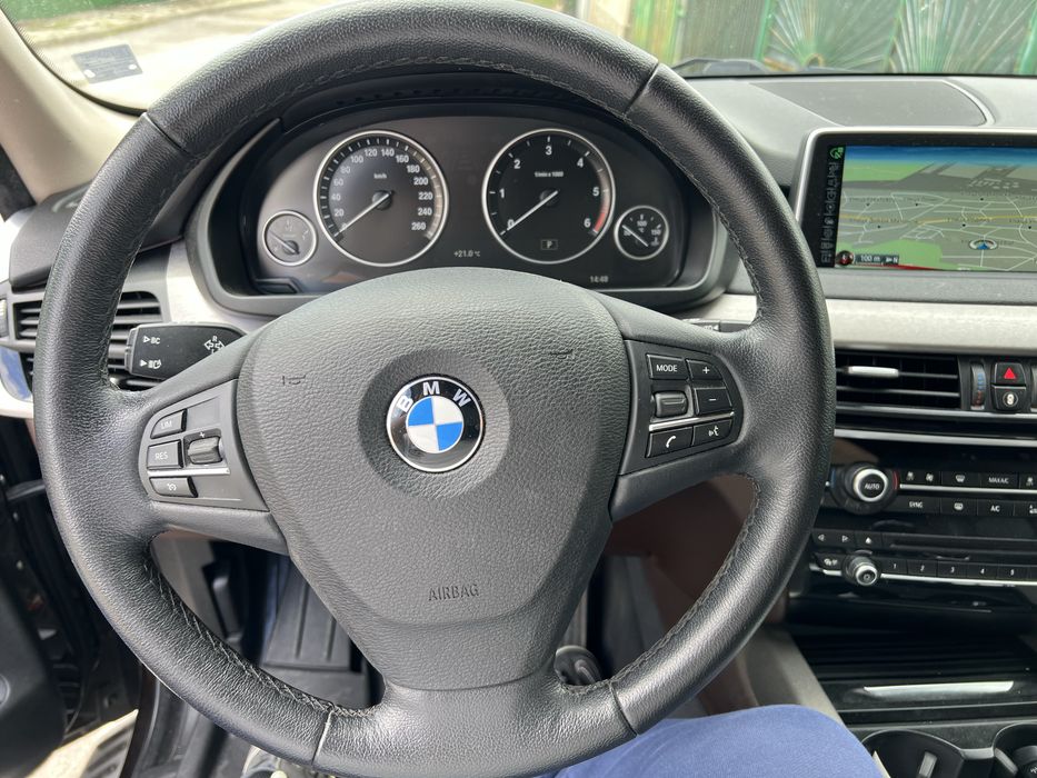 Волан от БМВ Ф15 Ф16 Ф30 Ф26 Ф25 Х5 Х6 Х4 BMW F с вибрация и подгрев