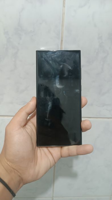 Продам Samsung S23 ultra