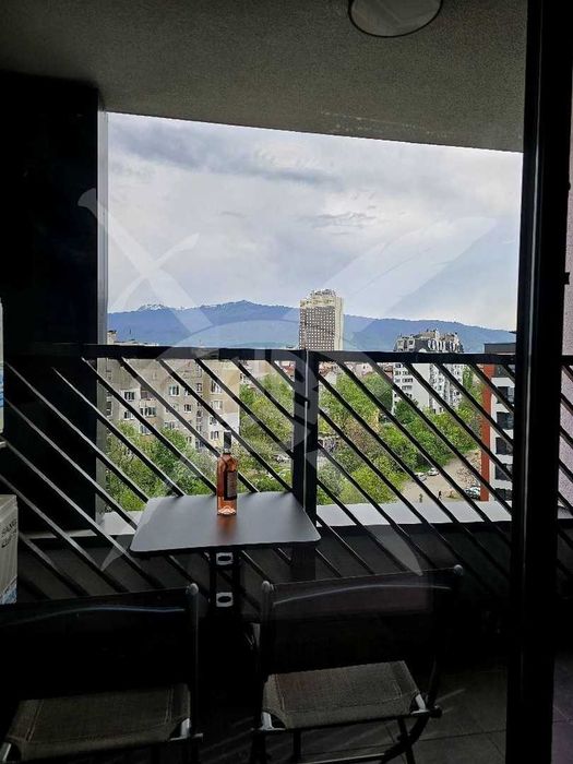 Дава се под наем Двустаен апартамент в София, Център - 80 кв.м за 999 € - Снимка #13