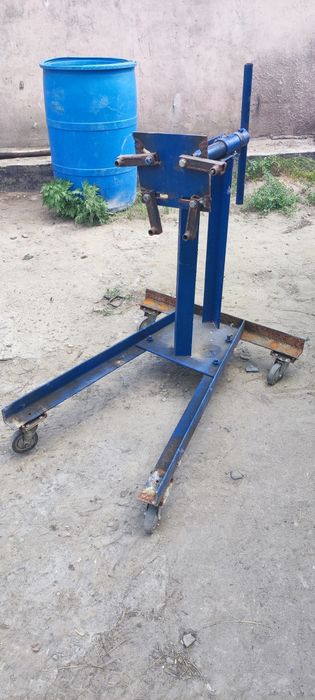 Контаватель двигателя