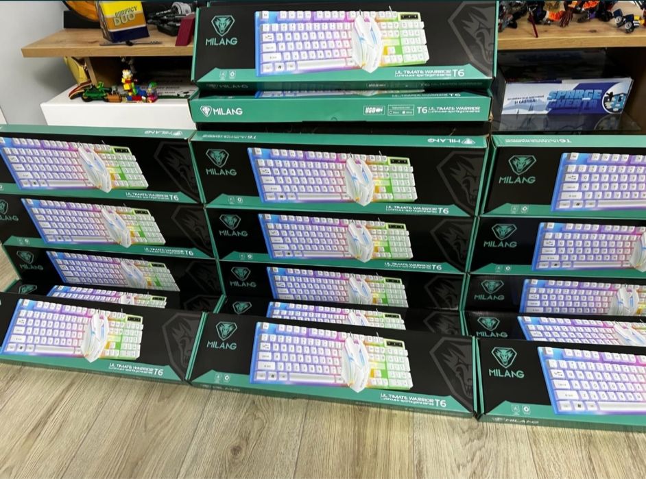 Vand Kit tastatura + mouse gaming RGB calculator pc desktop sistem