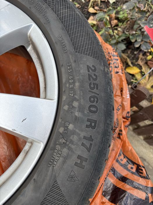 Set 4 jante aluminiu cu cauciucuri de iarna BMW X3