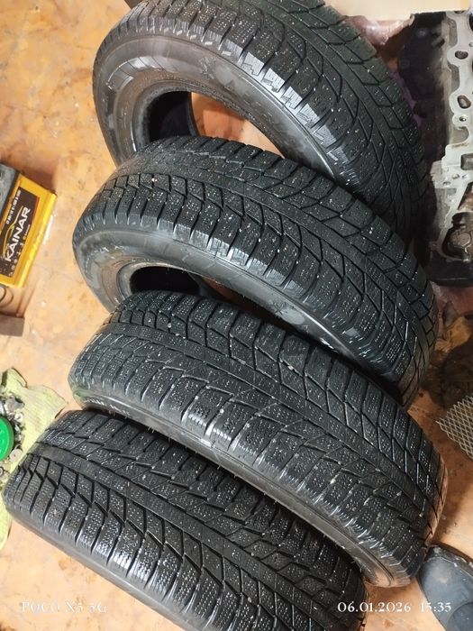 Шины  все сезонные.