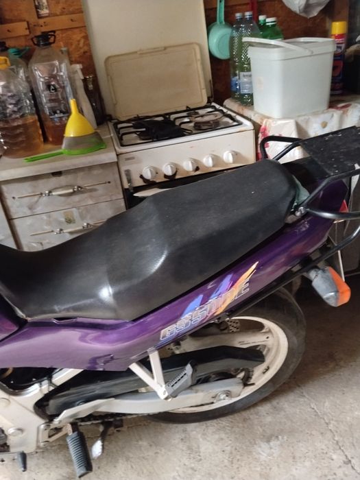 Se vinde motocicleta