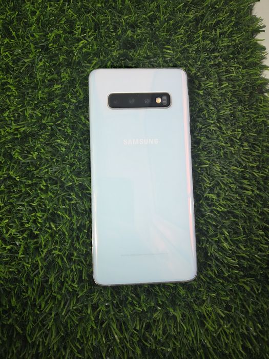Samsung S10 version 11