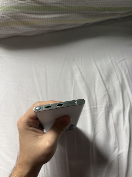 Samsung Galaxy S22 Ultra SM-S908B На части