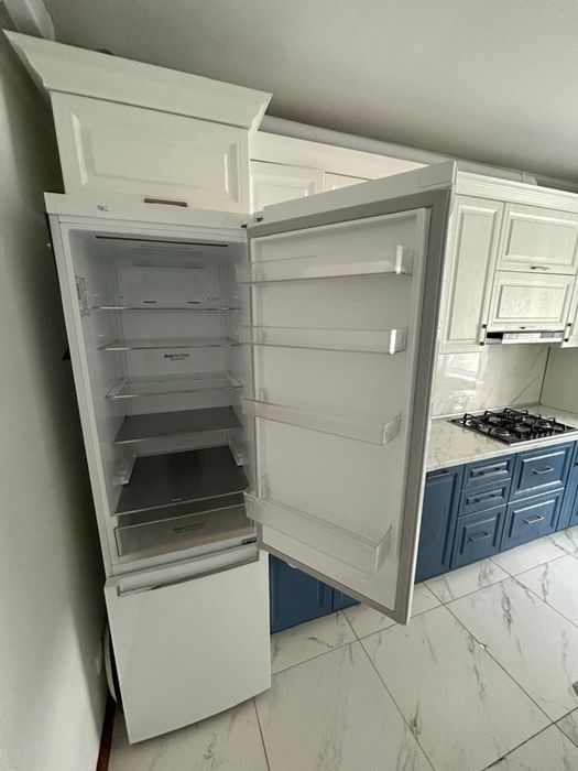 Холодильник LG б/у