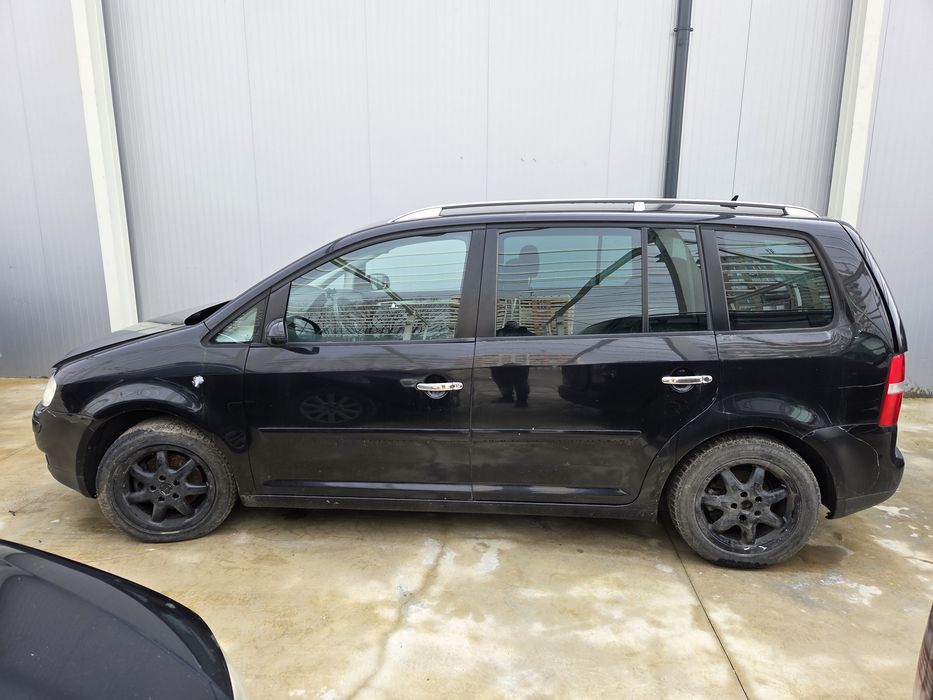 VW Touran 2.0 TDI (НА ЧАСТИ)