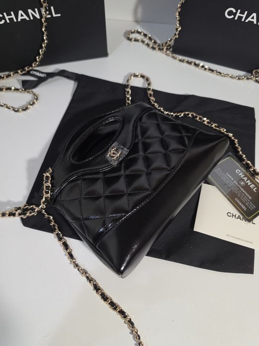 Налична чанта Chanel Nano Bag black