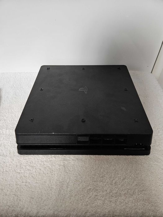 consola ps4 slim / playstation 4 slim o maneta si stocare 500gb