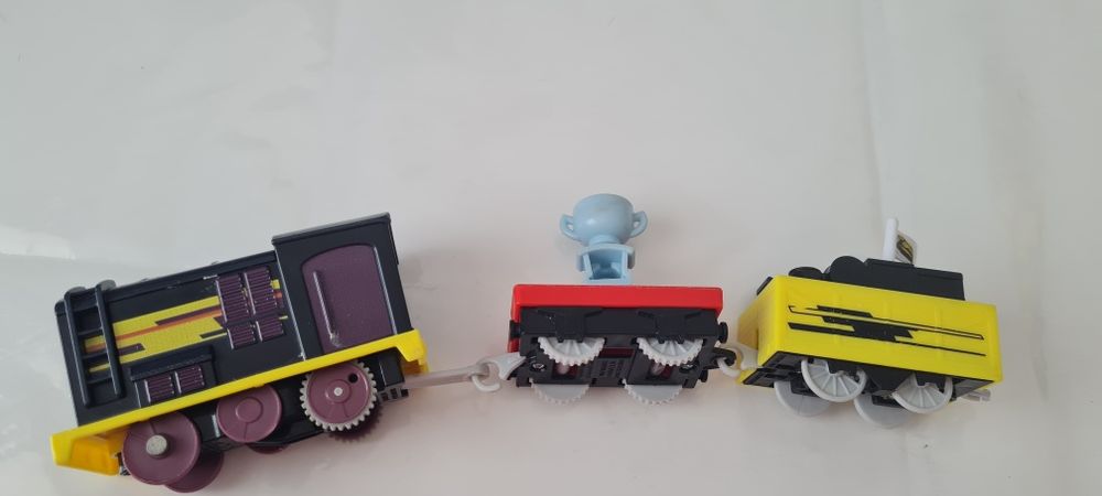 Thomas & friends locomotiva Diesel