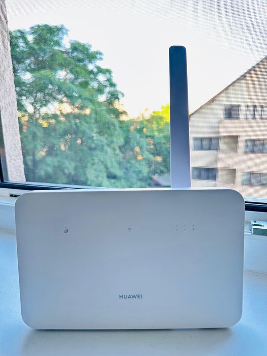 Router Wi-Fi LTE HUAWEI CPE 3 B530-336, 300Mbps dual-band