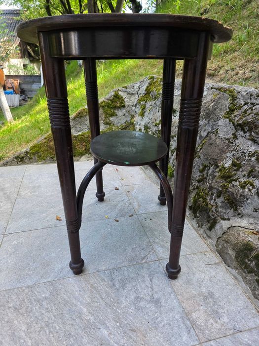 Vand masa din lemn stil Thonet