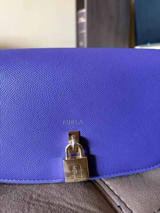 Furla  Artemis чанта