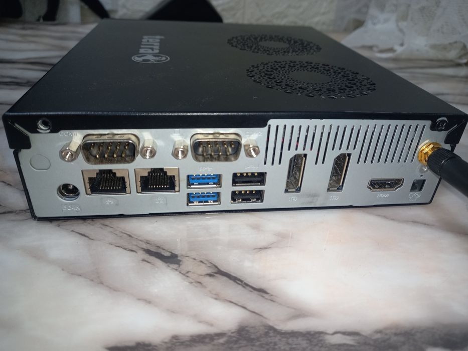 Мини компютър Terra Micro Intel Core i7-4785T 16gb ssd+hdd