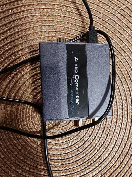 Audio Converter Analog in Digital