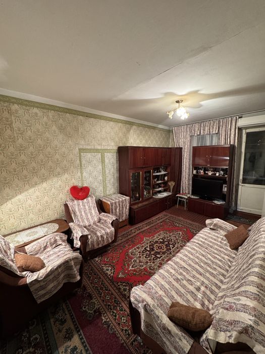 Продаётся квартира на Учтепа 14 квартал 4 дом с мебелью и техникой