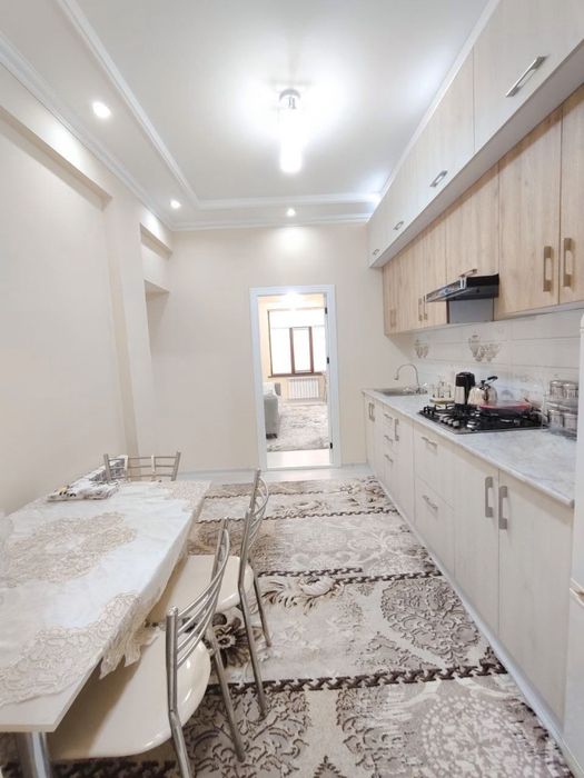 Срочна сдается 2 комнатная квартира Шаумяна