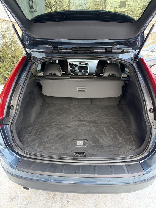 Volvo xc 60 AWD tractiune integrala km reali impecabila!!