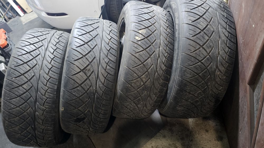 Продам диски R20  5х150 с резиной