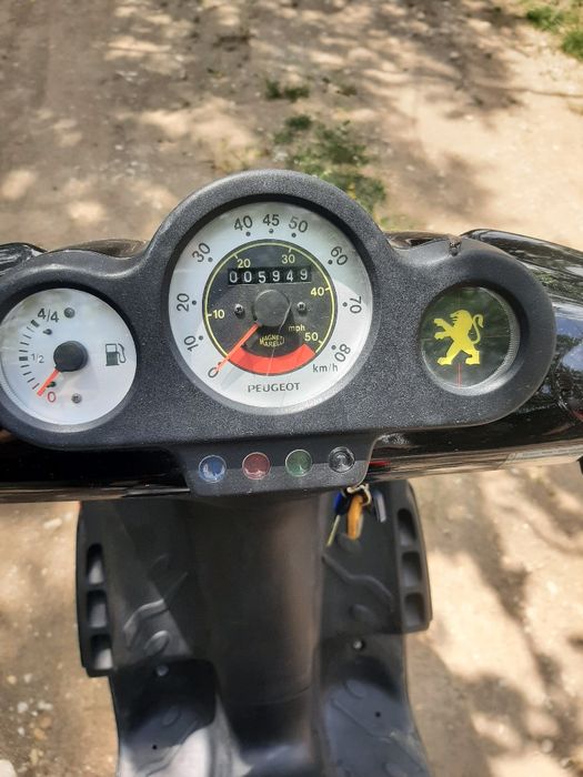 Scuter Peugeot 49 cm
