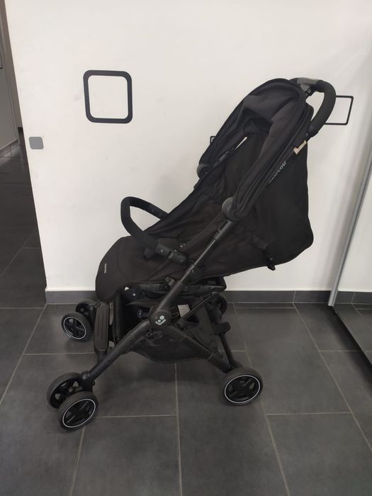 Cărucior Maxi Cosi Lara