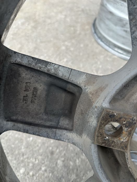 Продаю диски R18 5.150