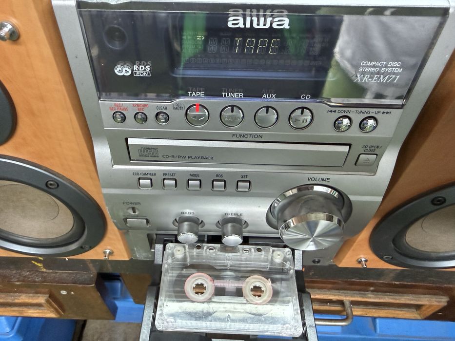 1-Аудио система Samsung.2-Аудио с-ма Aiwa.