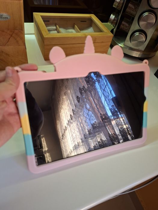 Tablete 2 buc Samsung galaxy A8 32 Gb Impecabile