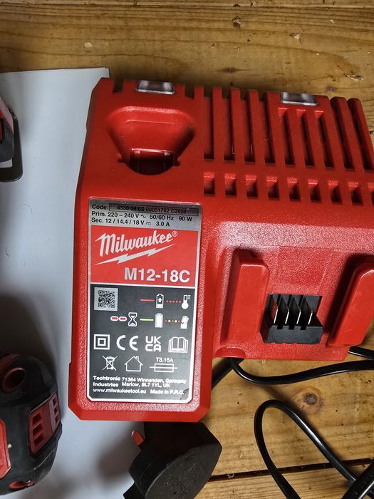 Milwaukee set folosite doar de cateva ori