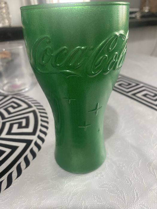 Чаша на Кока Кола