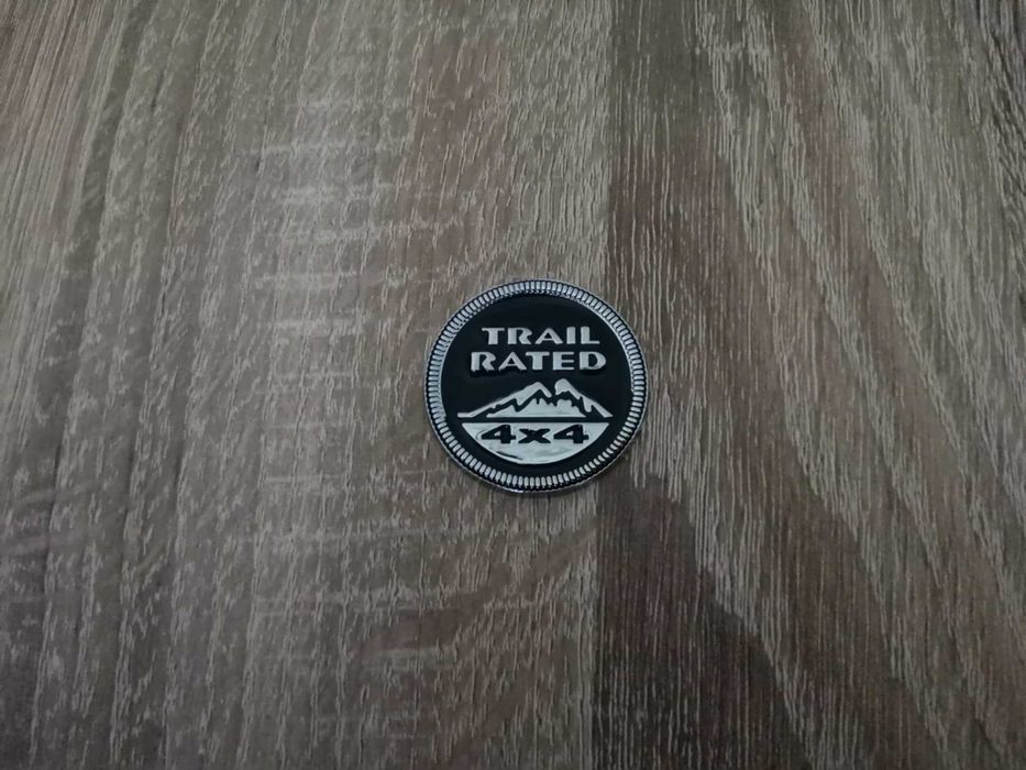 емблема черен кръг Trailrated за Jeep