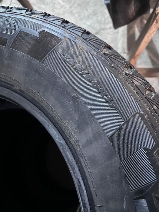 Резина зимняя липучка