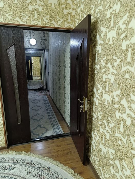 Продаётся 2/5/5,болкон 2х6, Карасу 1,ор-р кафе Дуньё! С обстановкой!