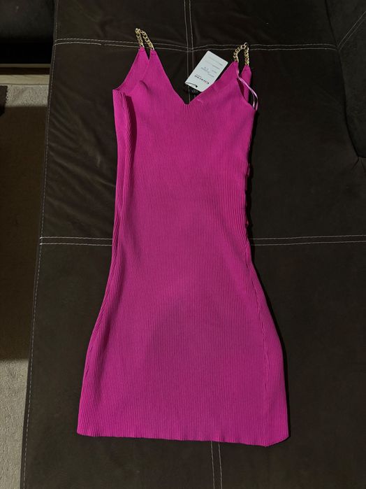 Парти рокля цикламена