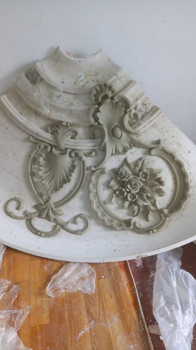 Бюсты, скульптуры Гипсовая лепнина