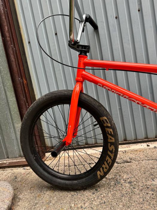 Продам новый трюковой велосипед