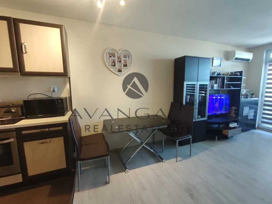 Продава се Тристаен апартамент в Пловдив, Кючук Париж - 75 кв.м за 1496 €/кв.м - Снимка #4