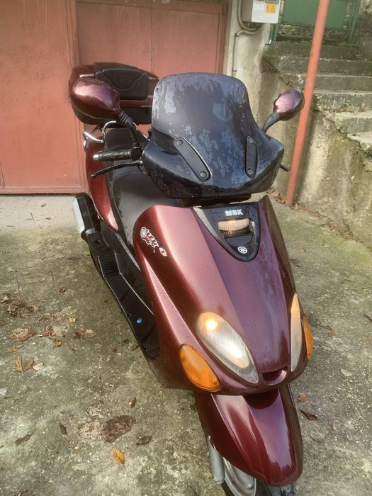 Yamaha majesty 125 мотопед