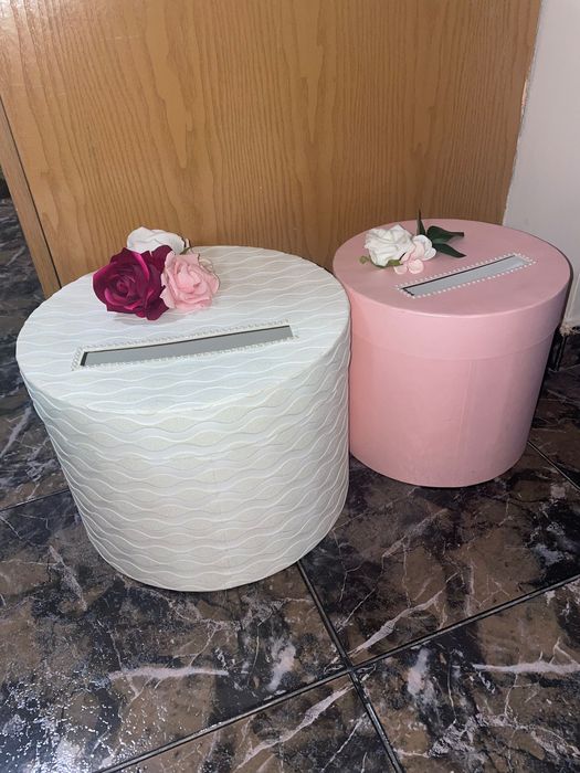 Сватбени кутии за пари и подаръци