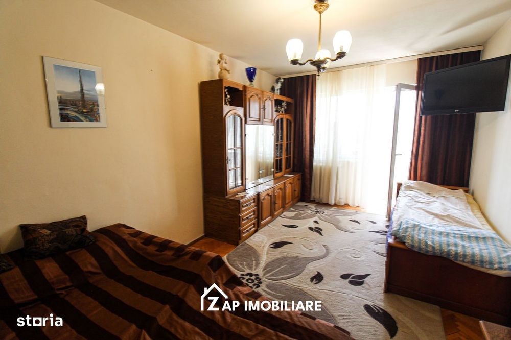Dâmbul Pietros - Bulevardul 1848 - Ap 2 Camere Decomandat - Hol Pătrat