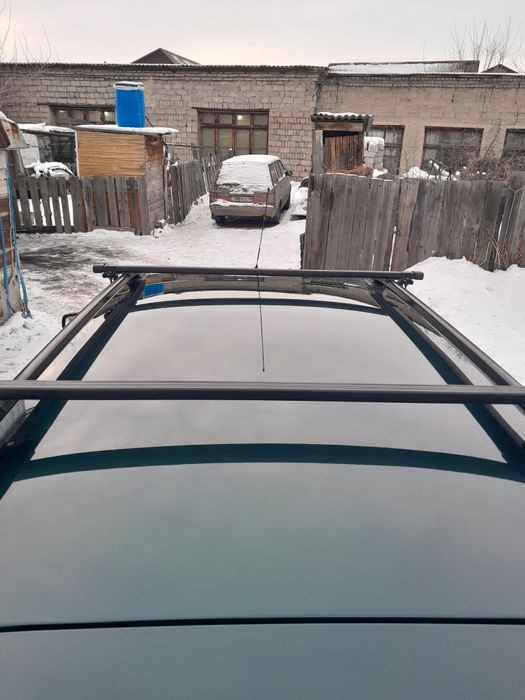 Продам  тайота авенсис 1998 универсал