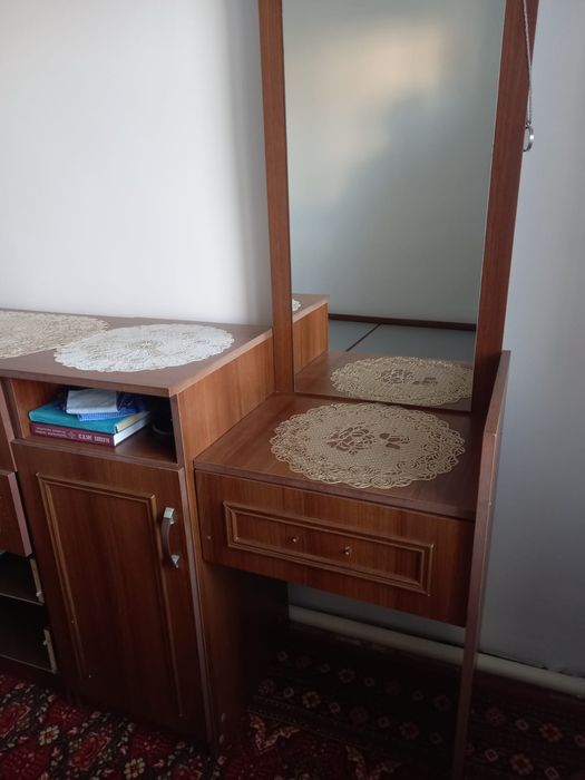 Спальный гарнитур