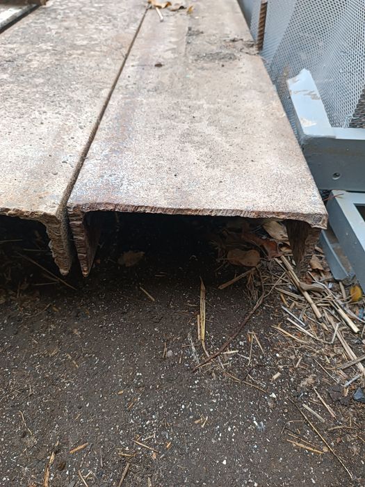 Продам недорого б/у