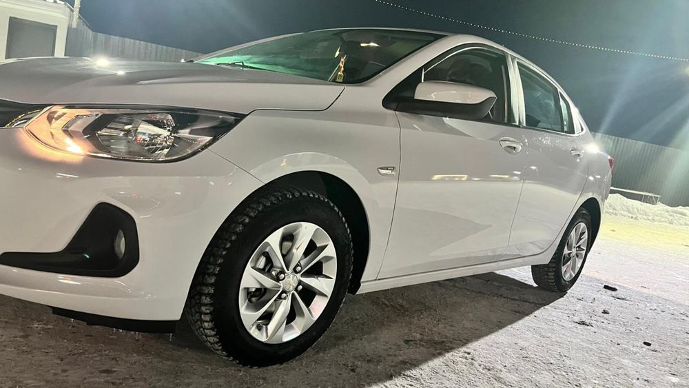 Продам машину срочно