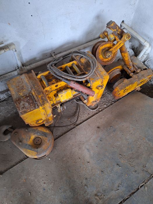 Продаю лебедку  в отличном состоянии