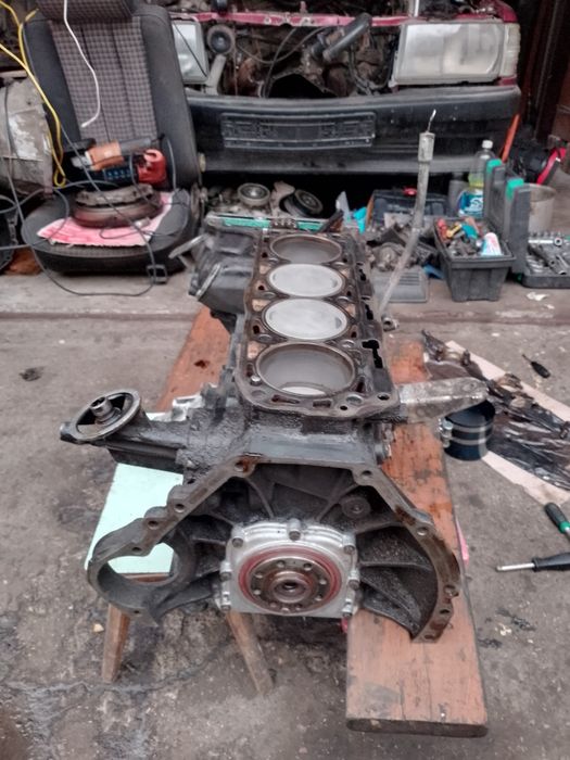 Мерс 190 2.3 газ-бензин