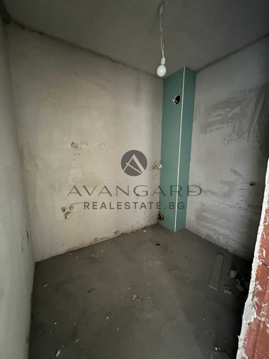 Продава се Тристаен апартамент в Пловдив, Кючук Париж - 140 кв.м за 783 €/кв.м - Снимка #6